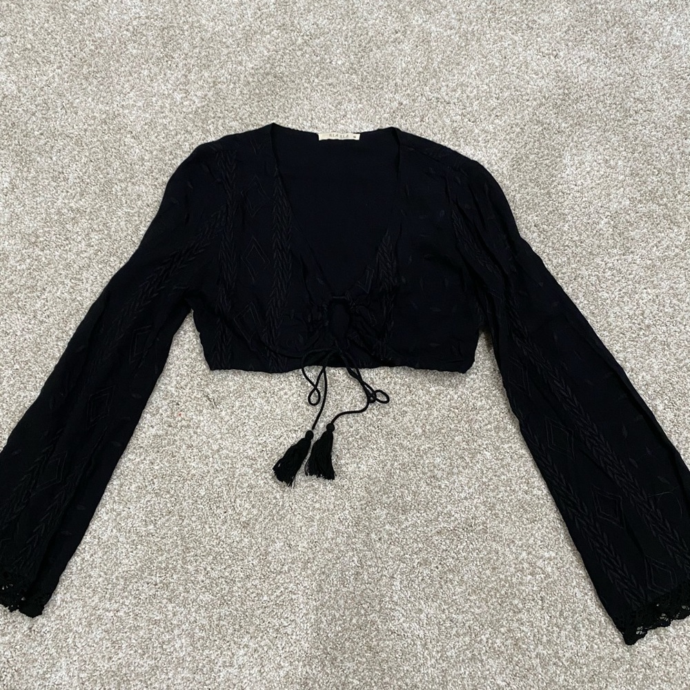 Black Crop Loop-Tie Flare Sleeve Blouse (Medium)